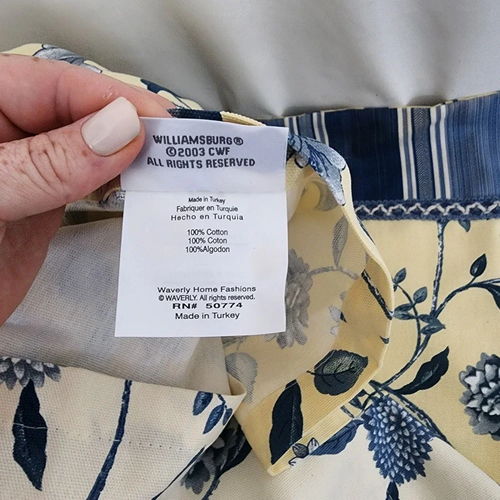 Williamsburg Waverly Set Of 2 Throw Pillows And 2 King Pillow Shams Blue Cottage